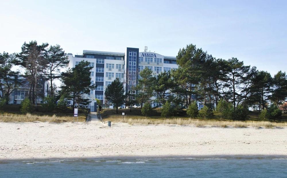 Arkona Strandhotel 4*
